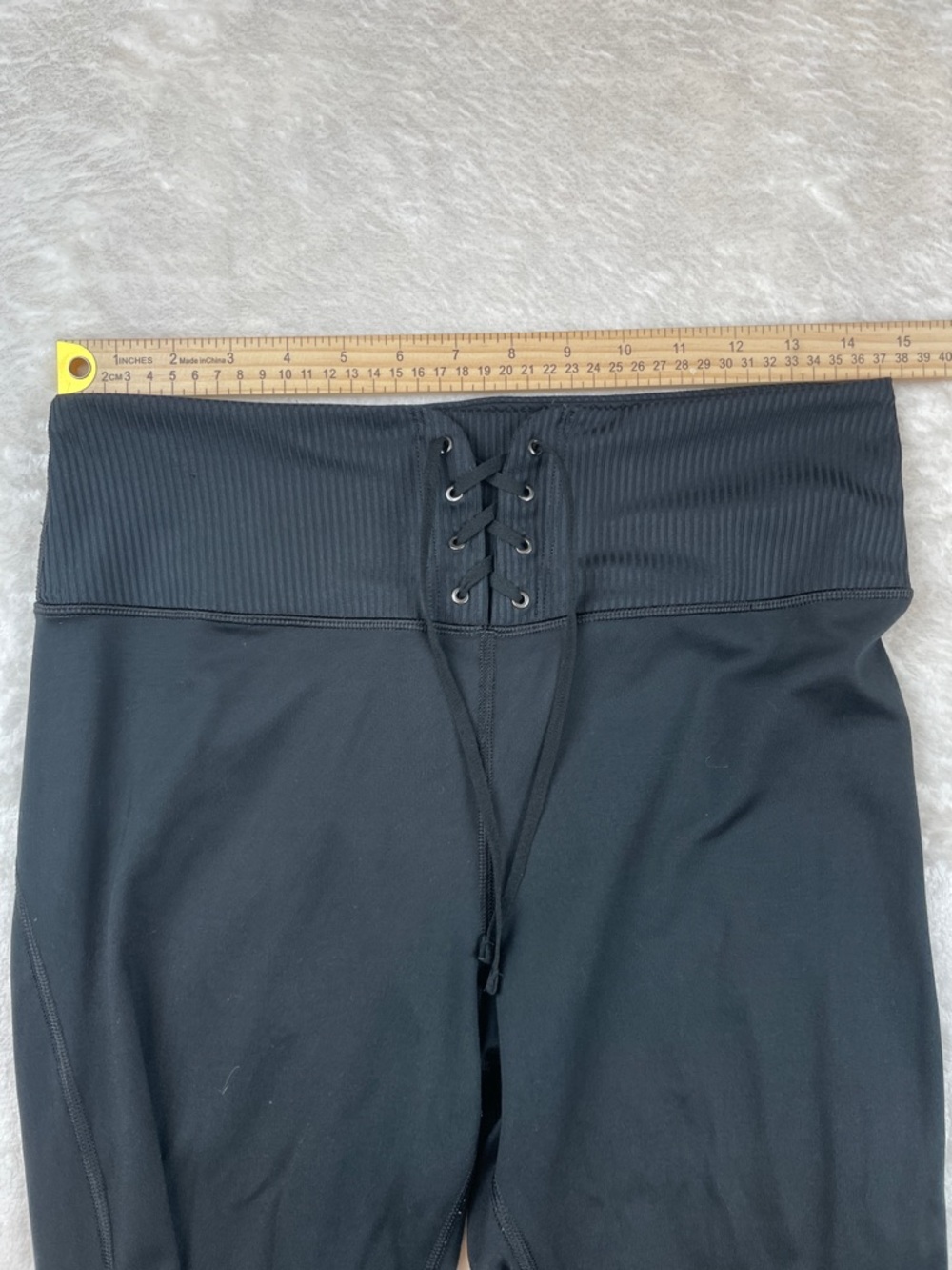 Victoria's Secret Black On Point High-Waist Tie Leggings - Picture 3 of 6